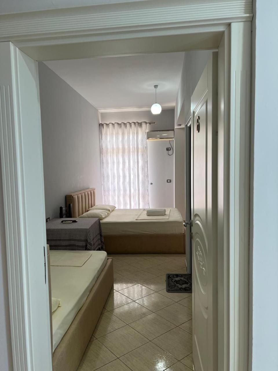 Hotel Vila Flowers Vlorë Εξωτερικό φωτογραφία